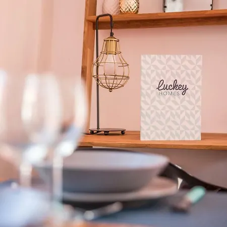 Luckey Homes - Rue Larcher Daire