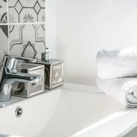 Luckey Homes - Rue Larcher *
