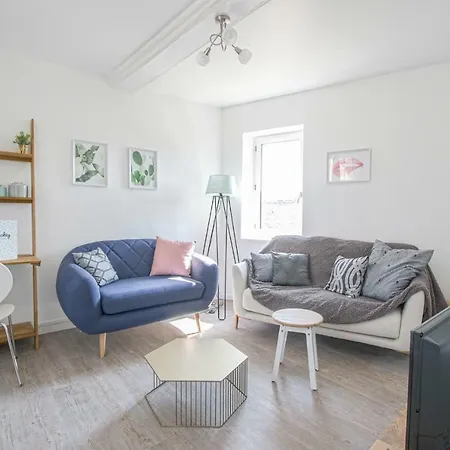 Daire Luckey Homes - Rue Larcher *